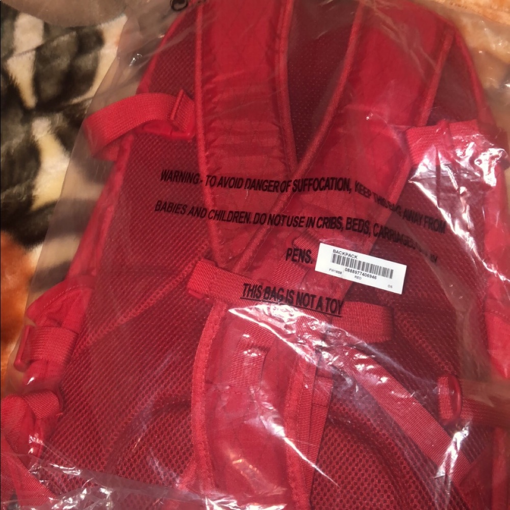 Both women's/men's backpack , brand new. - Picture 4 of 4